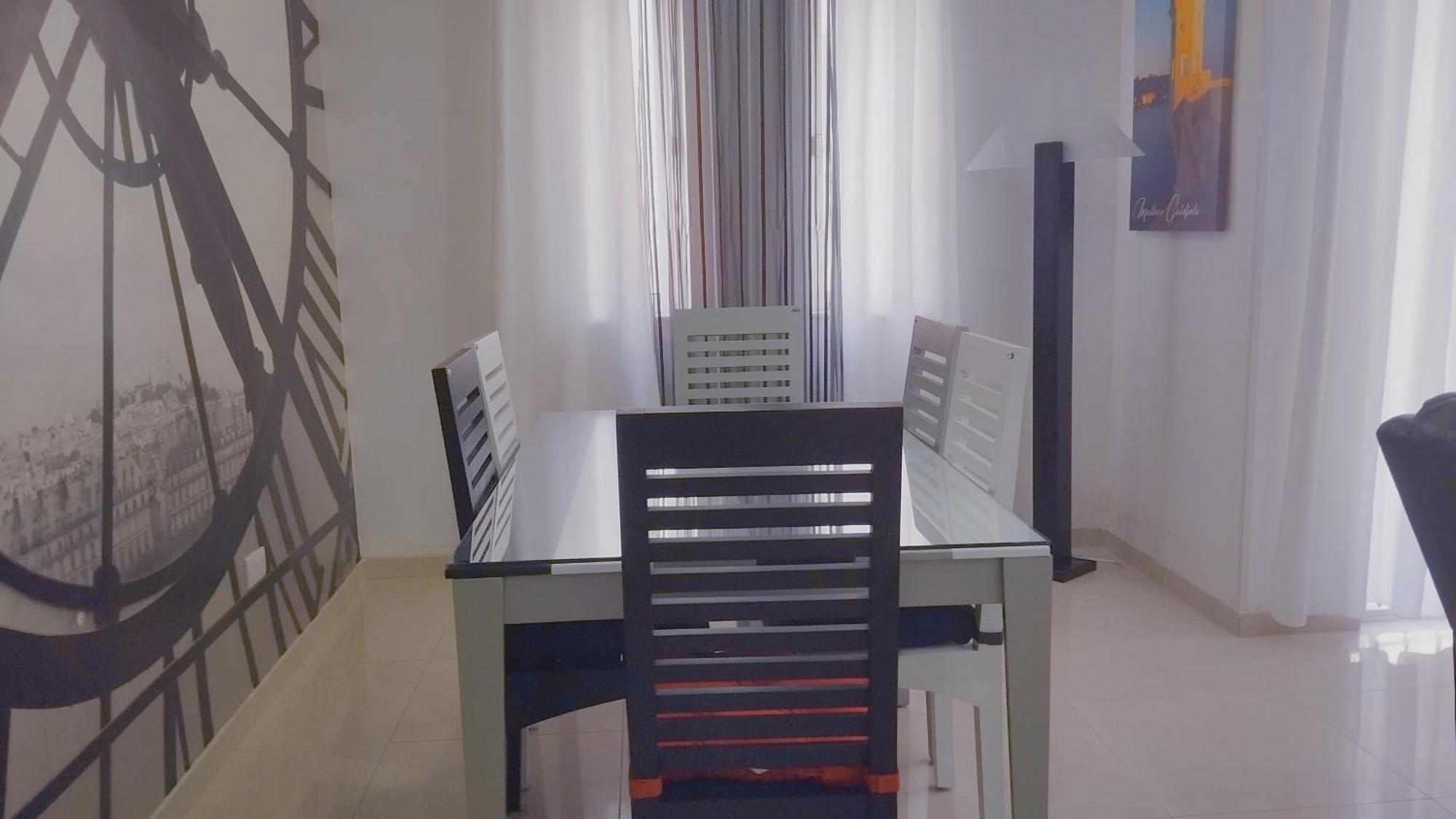 No.142- Quesha Crt, Close To Valletta Apartament